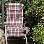 Mit Sauna, Wintergarten Und Terrasse Im Schoenen Hochtaunus 格拉斯许特