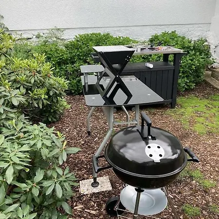 Mit Sauna, Wintergarten Und Terrasse Im Schoenen Hochtaunus