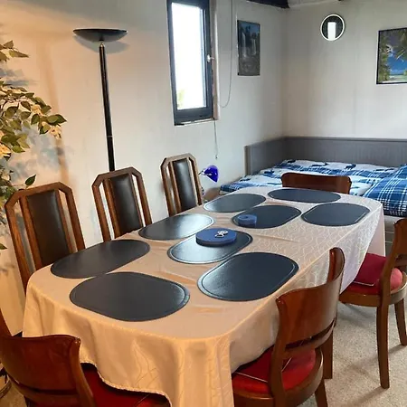 Holiday home Mit Sauna, Wintergarten Und Terrasse Im Schoenen Hochtaunus Glashutten (Hessen)