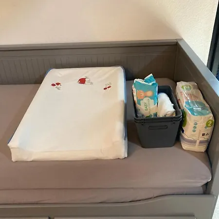 Holiday home Mit Sauna, Wintergarten Und Terrasse Im Schoenen Hochtaunus *