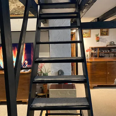 Mit Sauna, Wintergarten Und Terrasse Im Schoenen Hochtaunus Holiday home *