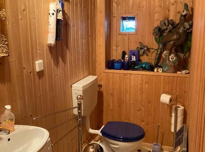 Mit Sauna, Wintergarten Und Terrasse Im Schoenen Hochtaunus Сasa de vacaciones *