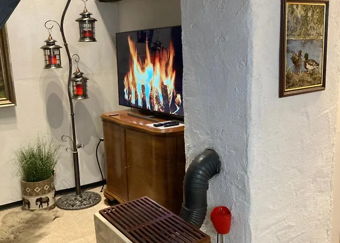 Mit Sauna, Wintergarten Und Terrasse Im Schoenen Hochtaunus Сasa de vacaciones