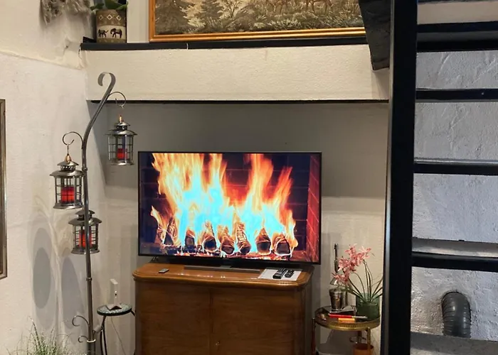 Mit Sauna, Wintergarten Und Terrasse Im Schoenen Hochtaunus