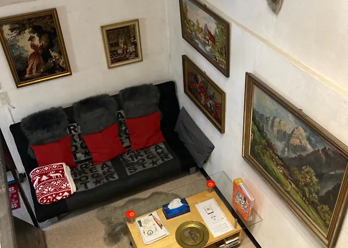 Mit Sauna, Wintergarten Und Terrasse Im Schoenen Hochtaunus