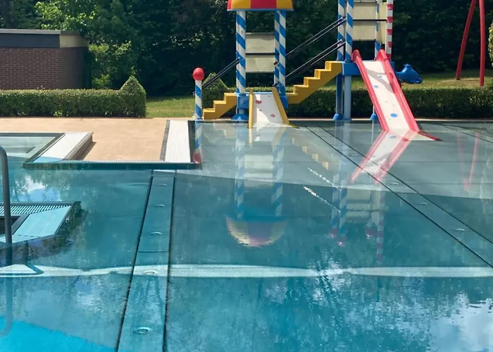 Сasa de vacaciones Mit Sauna, Wintergarten Und Terrasse Im Schoenen Hochtaunus